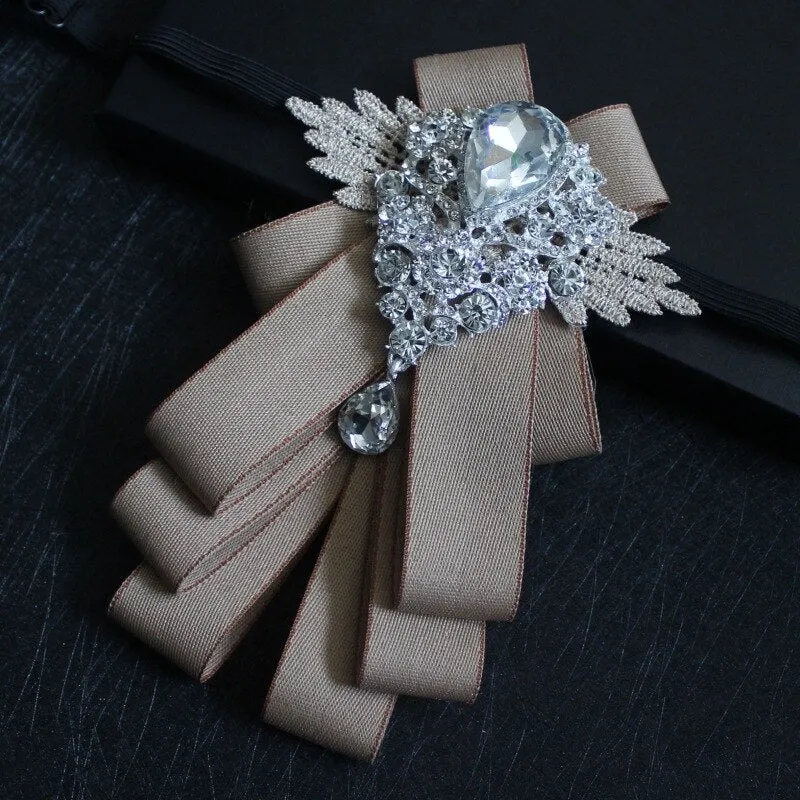 High-grade Handmade Diamond British Style Bow Ties Groom Groomsman Dress Suit Rhinestone Bowtie for Men Wedding Accessories