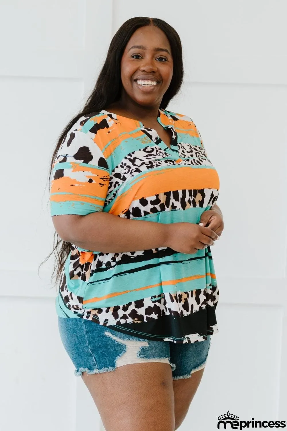 Sew In Love Abstract Art Full Size Run Printed Notched Tee Shirt