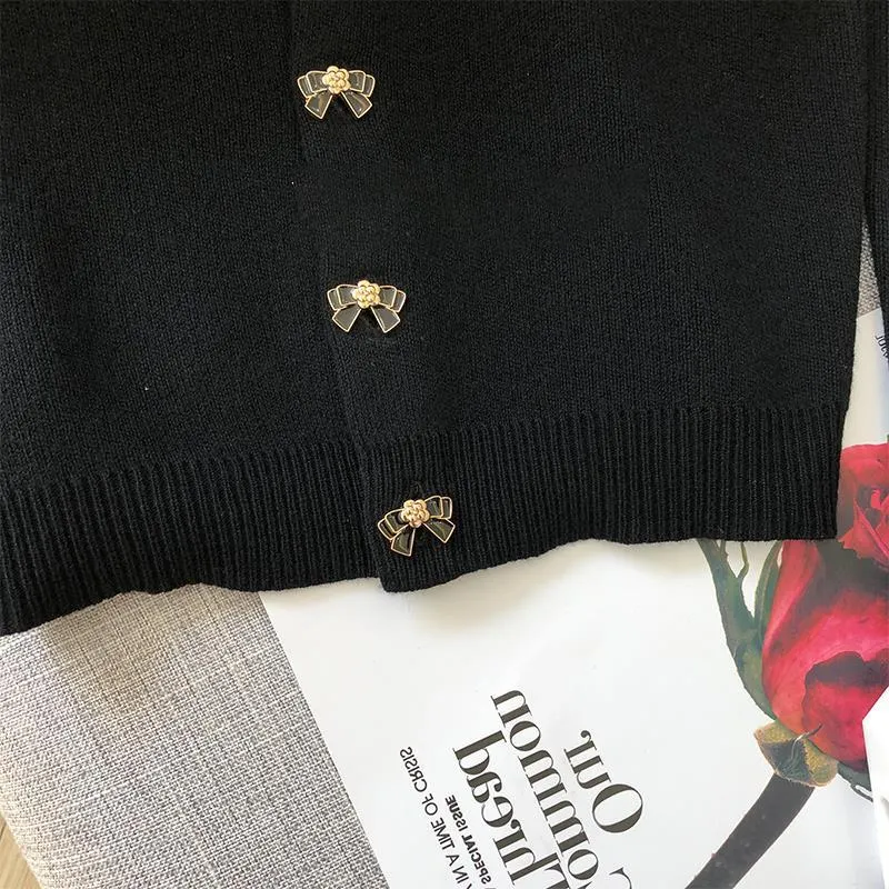 Churchf Fragrant Wind Black Knit Cardigan Female 2025 New Style Lazy Retro Round Neck Sweater Coat
