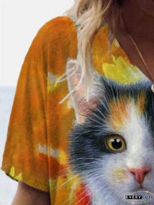 Cat Printed V-neck T-shirt for Women