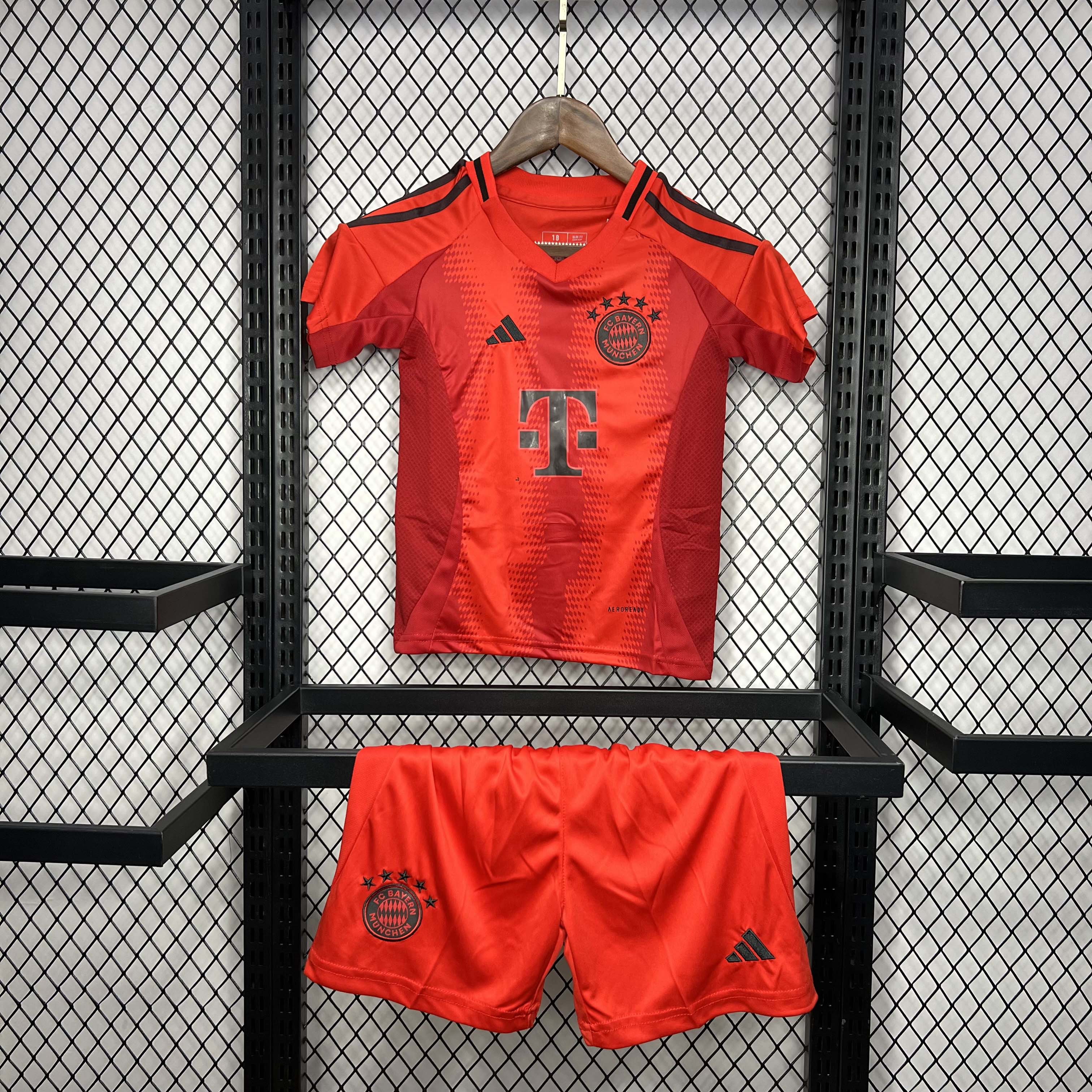 2024-2025 KIDS Bayern Munich Home Football Shirt 1:1 Thai Quality