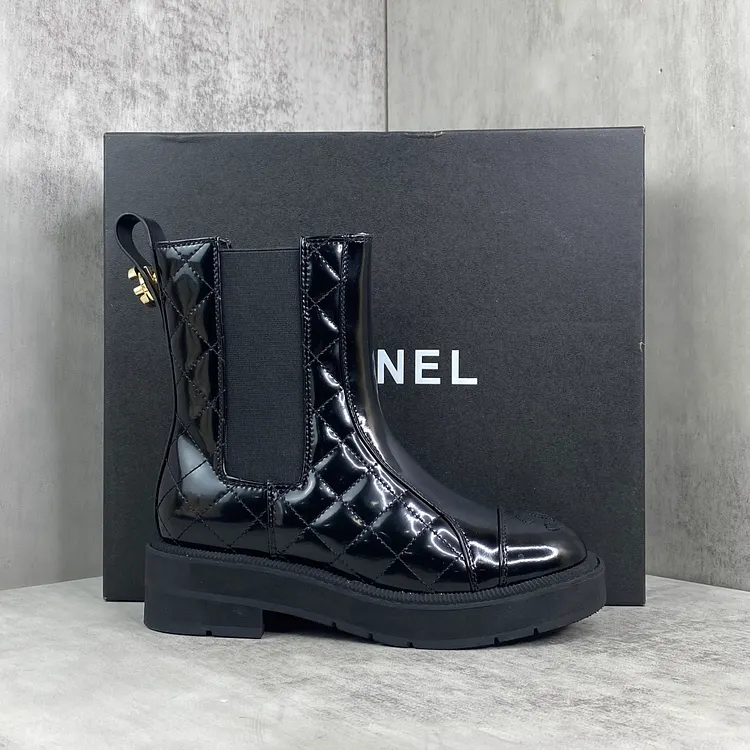Finally, I own these Chanel quilted boots from 2025! Classic quilted pattern paired with black - Women's style.