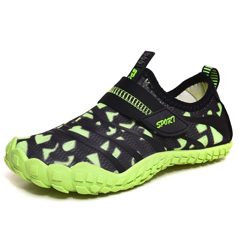 New Childrens Quick-Dry Breathable Beach Sneakers Kid Non Slip Soft Walking Shoes Outdoor Boys Sports Wearproof Water Shoes