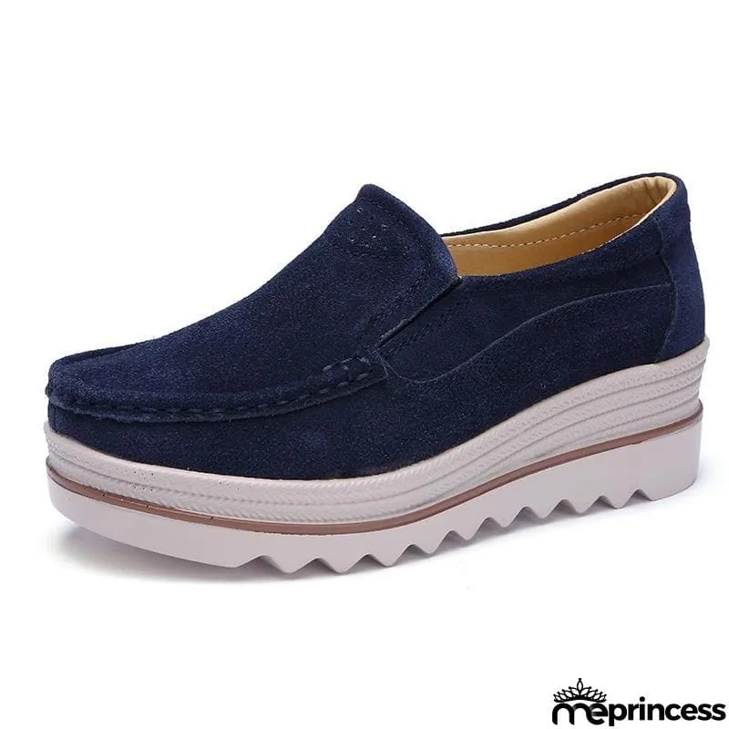 Women's Breathable Suede Round Toe Slip On Platform Shoes
