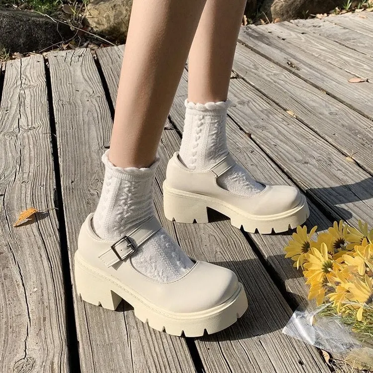 Women Patent Leather Pumps Spring Autumn Mary Jane Shoes Women's Buckle Strap High Heels Retro Platform Lolita Heels 2021