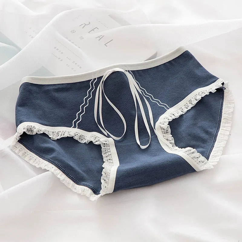 New Japanese Style Cotton Underwear Sexy Lace Panties Fashion Comfort Briefs Mid Waist Seamless Girl Underpants Female Lingerie