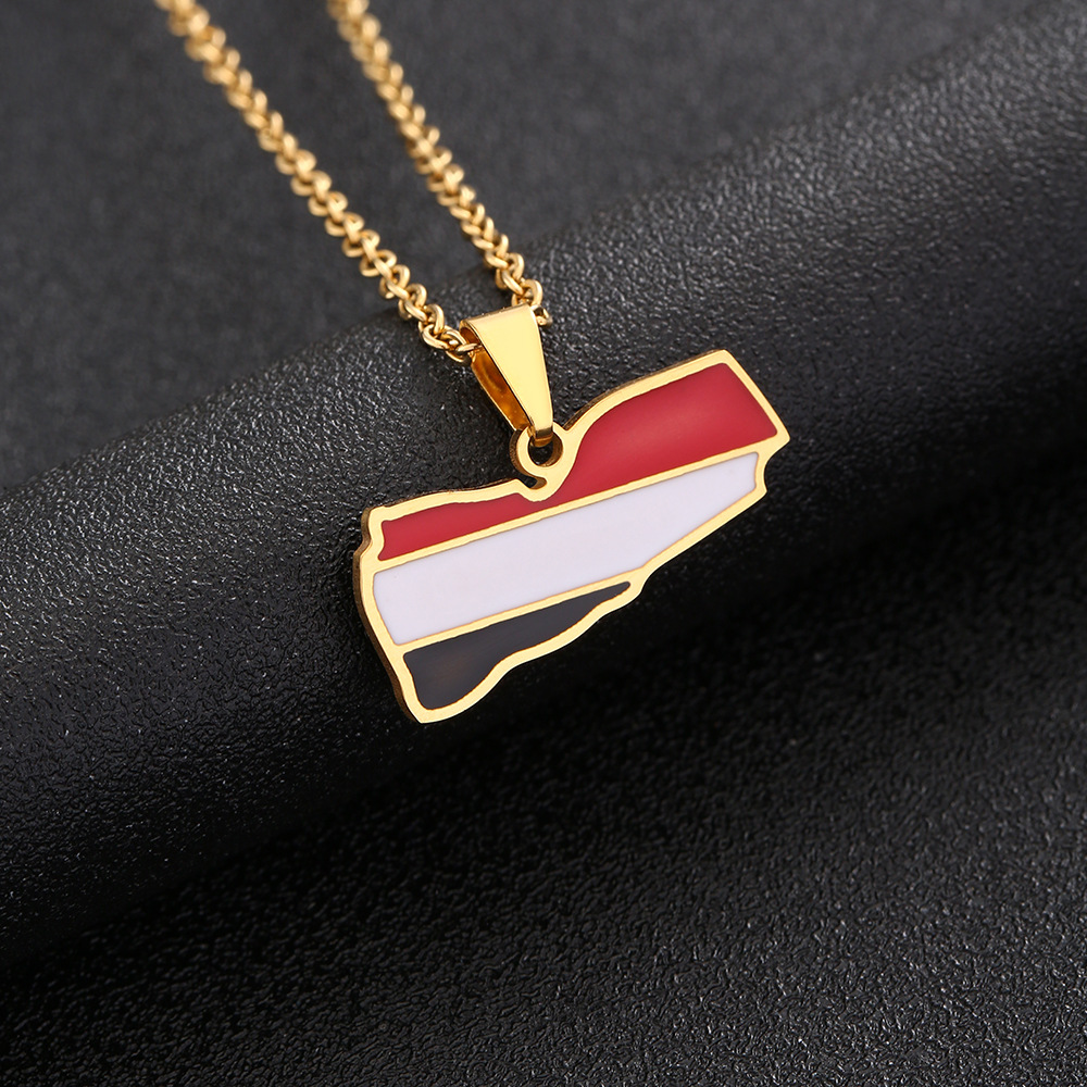 Yemen Pendant Necklace Necklace artswardrobe