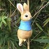 Ornement suspendu de lapin de dessin anim&eacute; de jardin