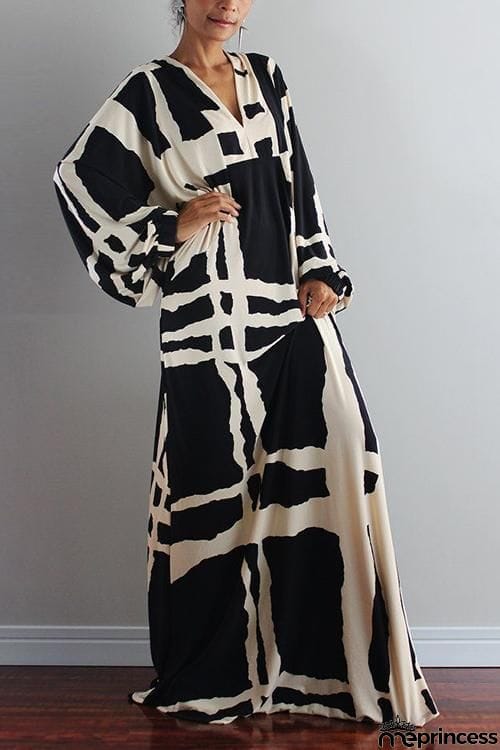 Geometry V Neck Bat Maxi Dress