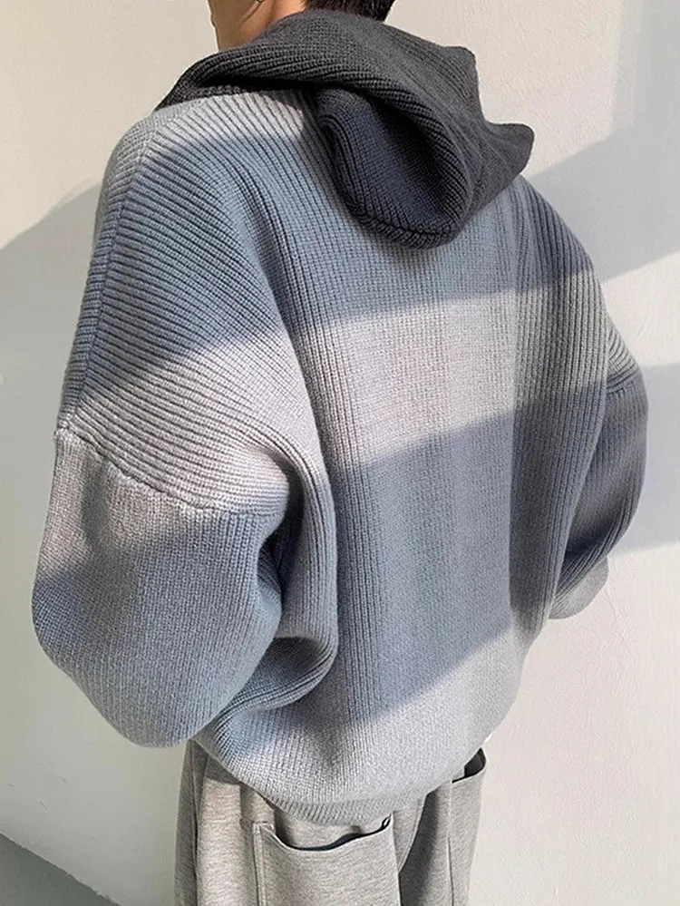 Oversized Men's Pullover Hoodie in Soft Knit Fabric