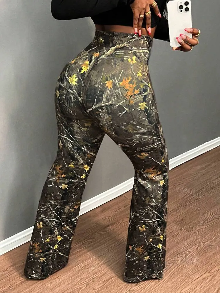 Uveng Uveng Large-Size Women's High-Waisted Leaf Print Flared Trousers
