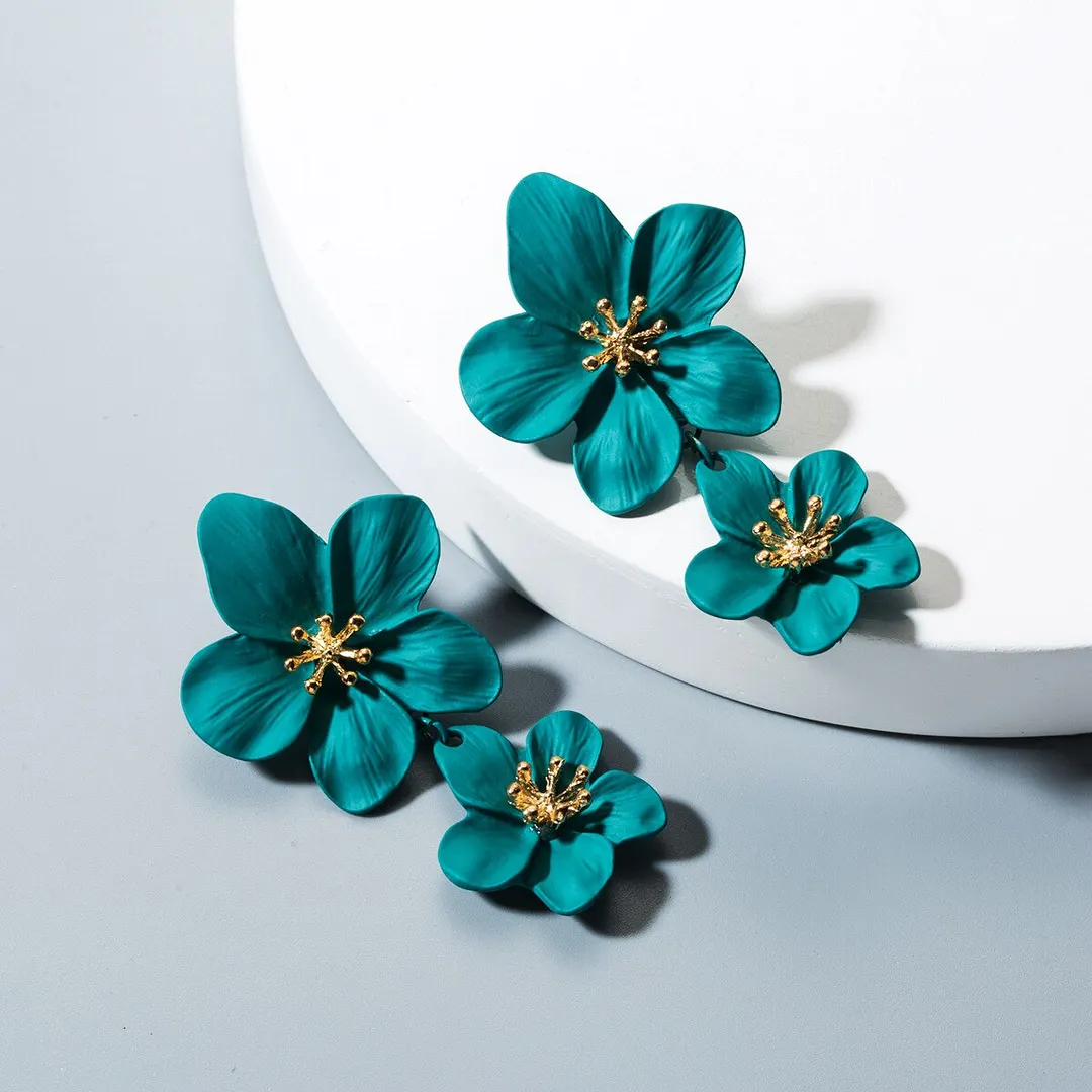 Dvacaman Bohemian Cute Long Double Layer Flower Statement Drop Earrings Women Summer Beach Party Metal Pendant Earrings Jewelry