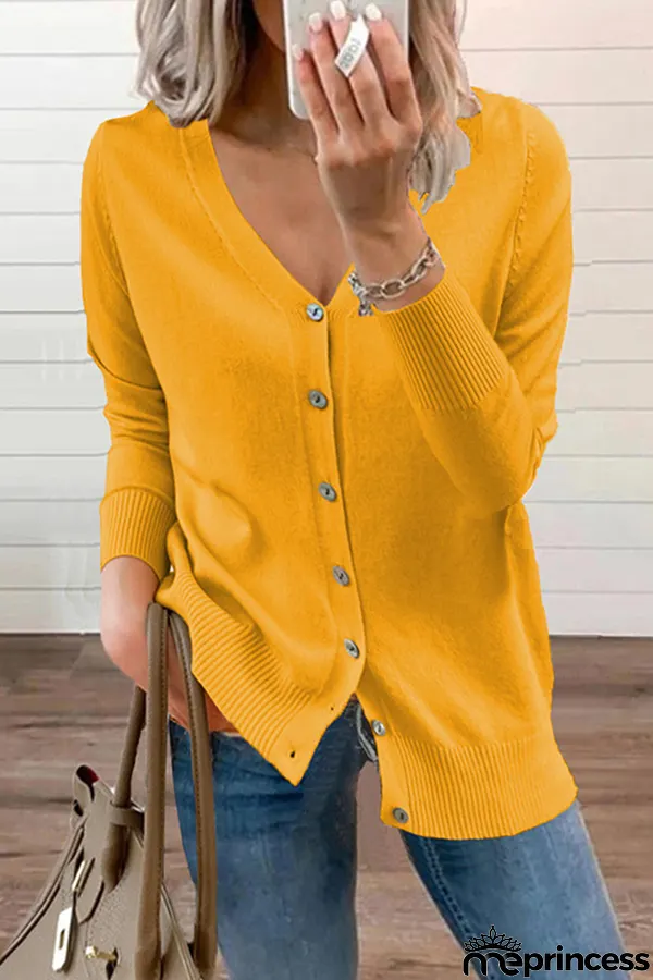 Simple and Stylish Cardigan
