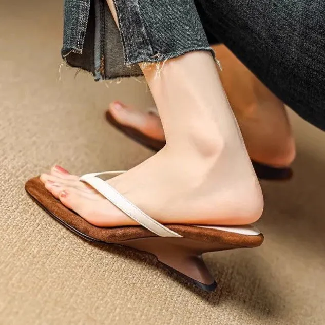 Yyvonne Women's Shoes 2025 Summer New Simple Slepe And Flip-Flops Women's Summer Fashion Wear Temperament Cool Slippers
