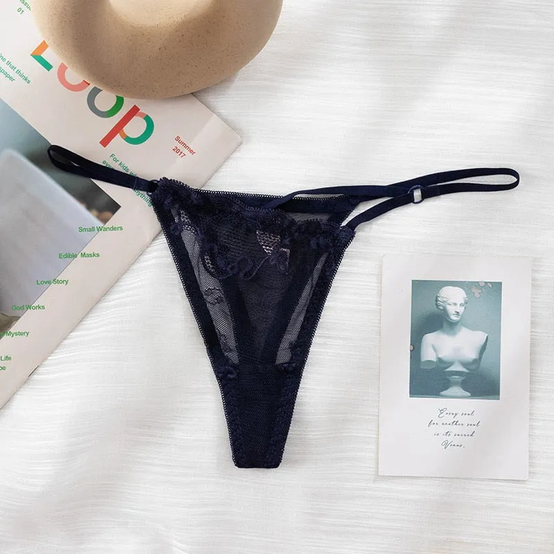 European Style Thong Sexy Lace Panties Fashion Hollow Out Comfort T-String Low Waist Seamless Underpants Female Sexy Lingerie