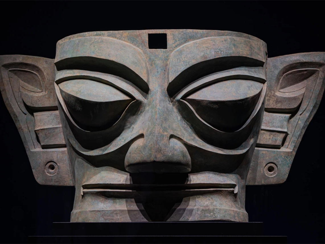 5-Day Sanxingdui, Chengdu Panda Base, Cultural and City Night Tour