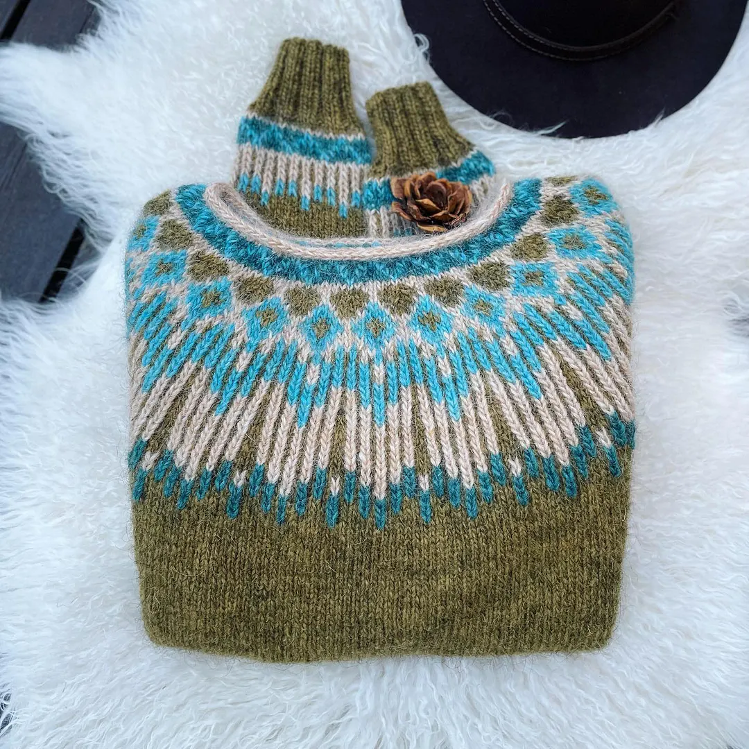 Vintage Icelandic Warm Knitted Jacquard Sweater (Unisex)