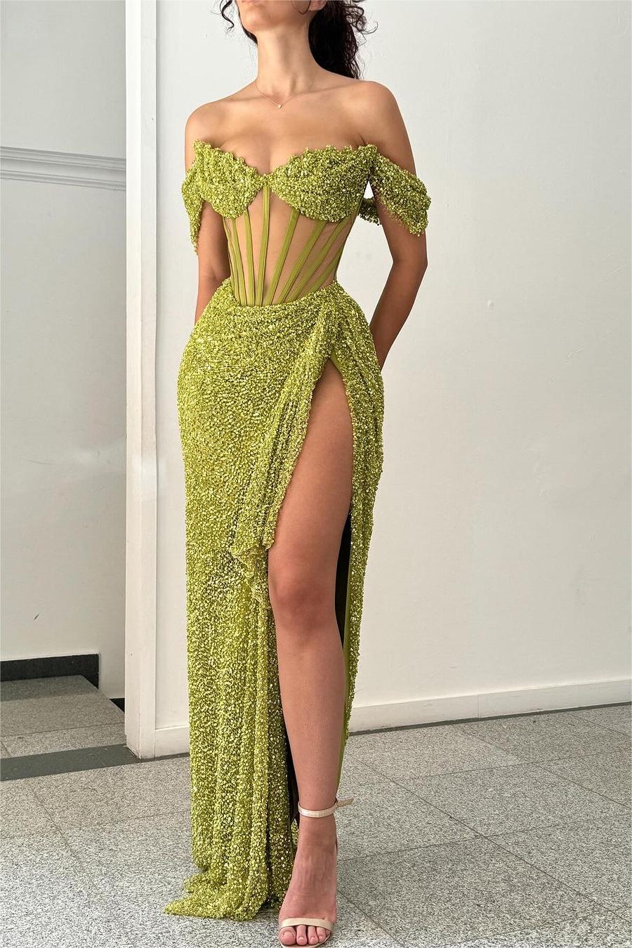 Lussooy Exquisite Off the Shoulder Strapless Beadings Emerald Green Prom Dress with Split 