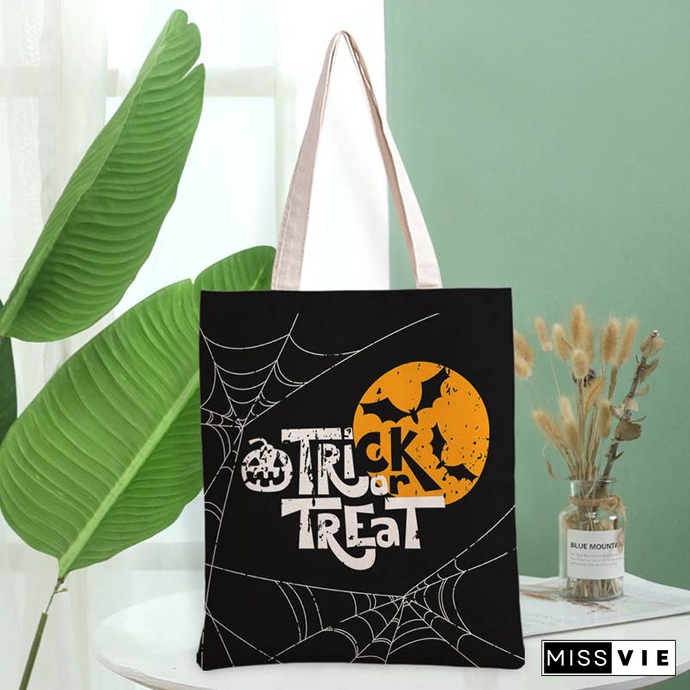Ghost Spider Web Plaid Print Canvas Crossbody Bag