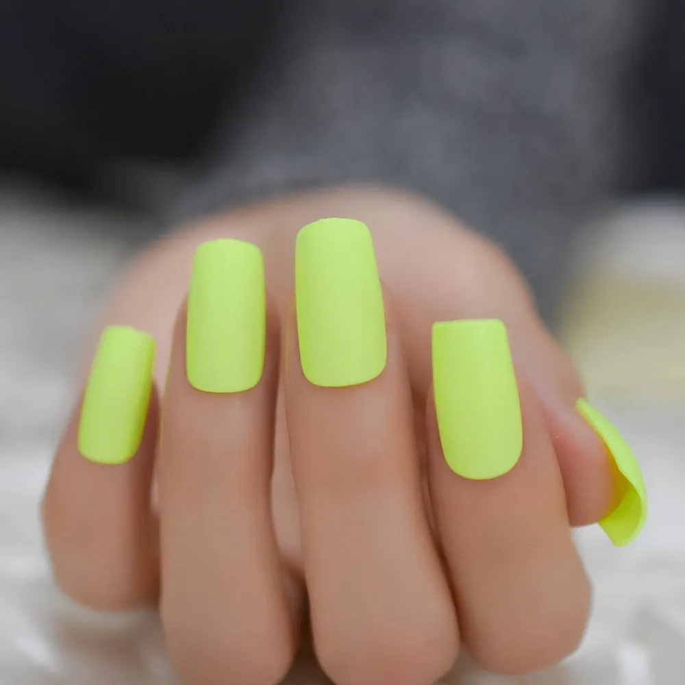 Medium Long Matte Fake Nails White Matt Solid Color Nail Tips Square Acrylic Fignernails 24-Nail Inspo