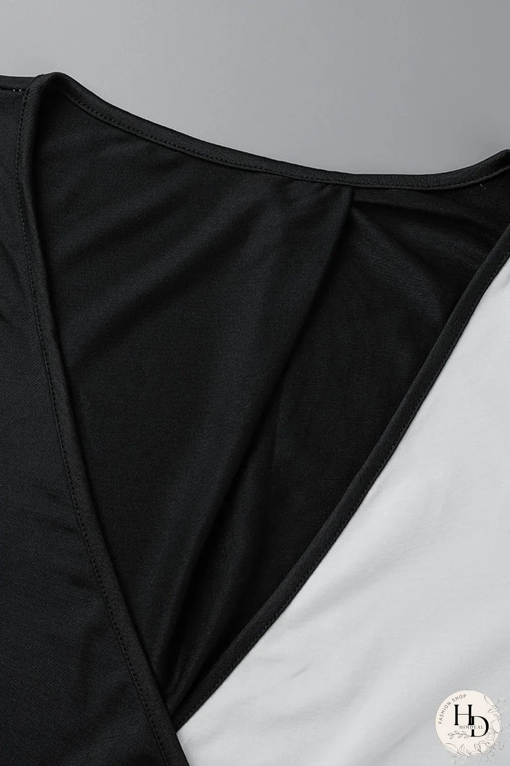 Black And White Casual Solid Bandage Patchwork V Neck Straight Plus Size Dresses