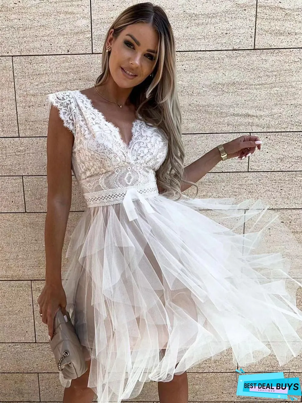 New Sexy V-Neck Lace Stitching Dress Short Sleeve Fashion White Dresses