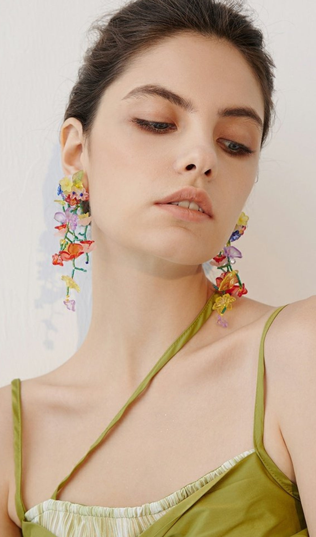 Fashionslee WomenAvital Colorful Flower Acrylic Earrings