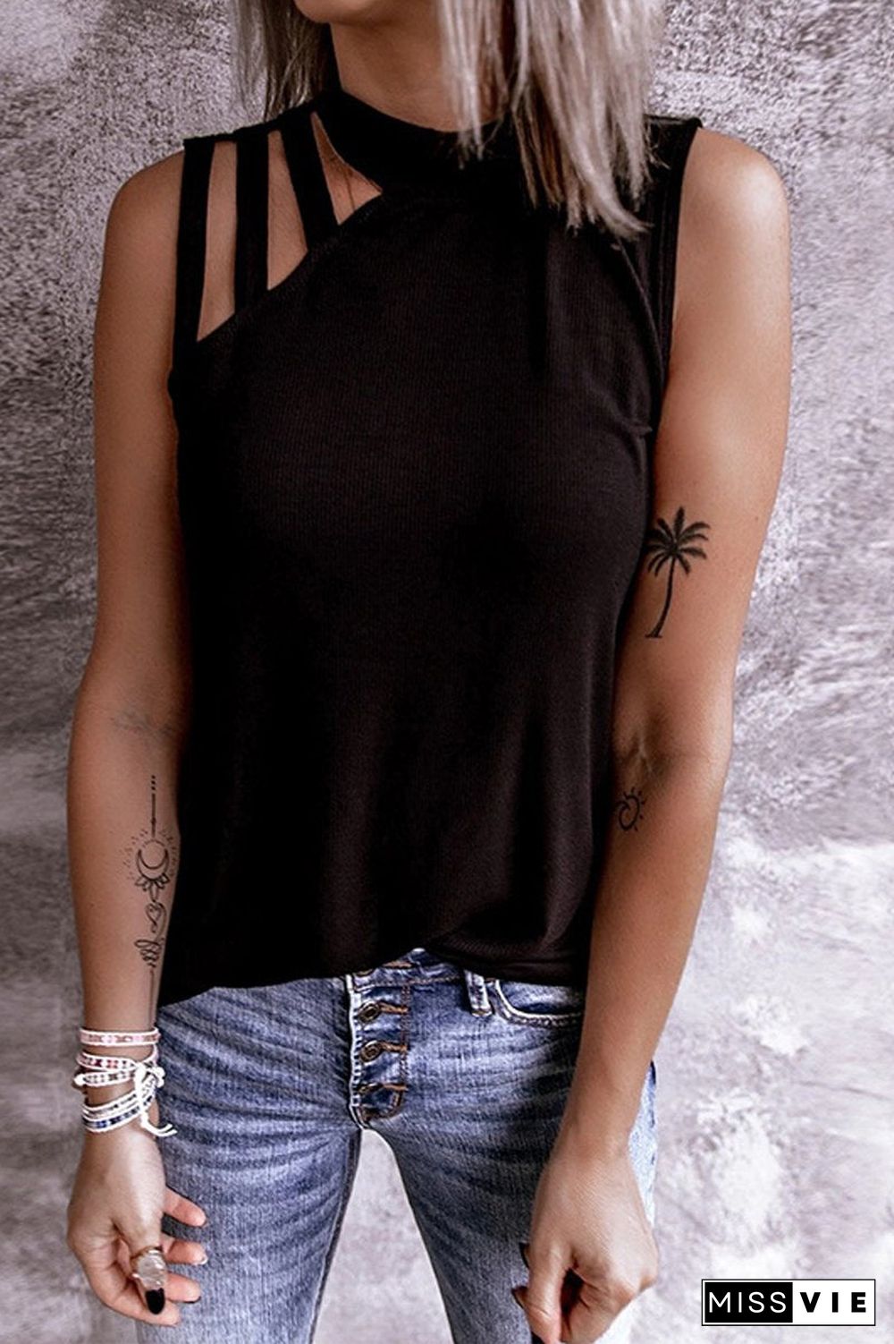 Solid Color Cut-Out Sleeveless Top
