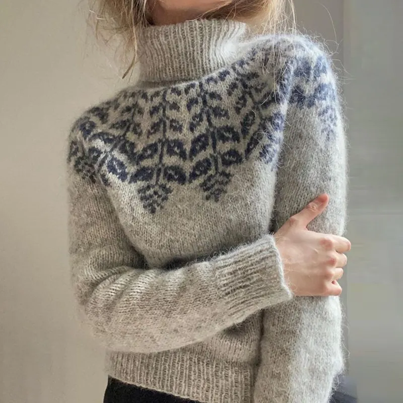 Vintage Icelandic Geometric Contrast Mid Neck Sweater