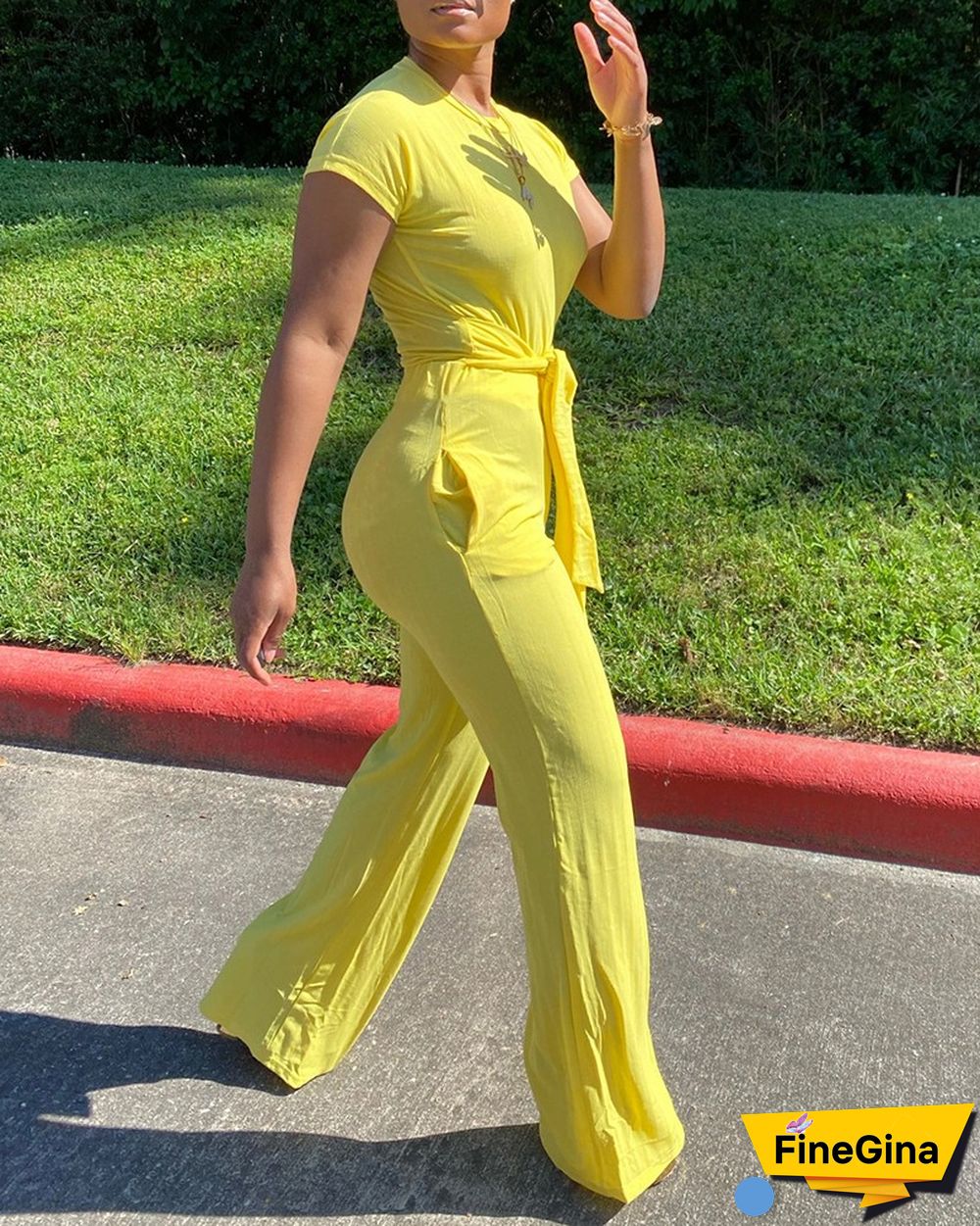 Pocket Design Tied Detail Short Sleeve Jumpsuit