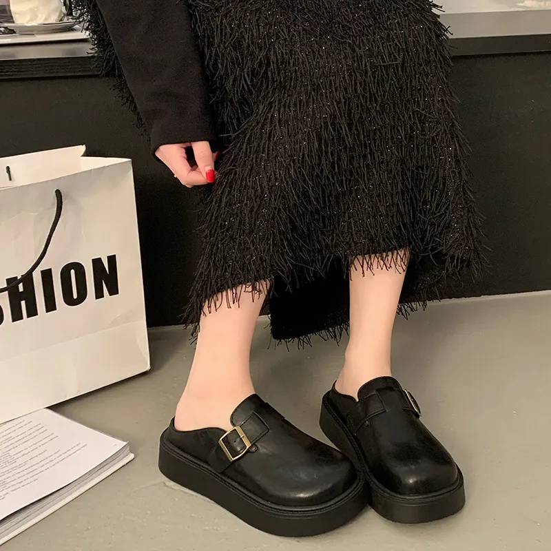 Yyvonne Boken Baotou Half Slippers Women Wearing Lazy One Foot Pedal Noodles Spring And Summer 2025 New Muller Cold Slippers
