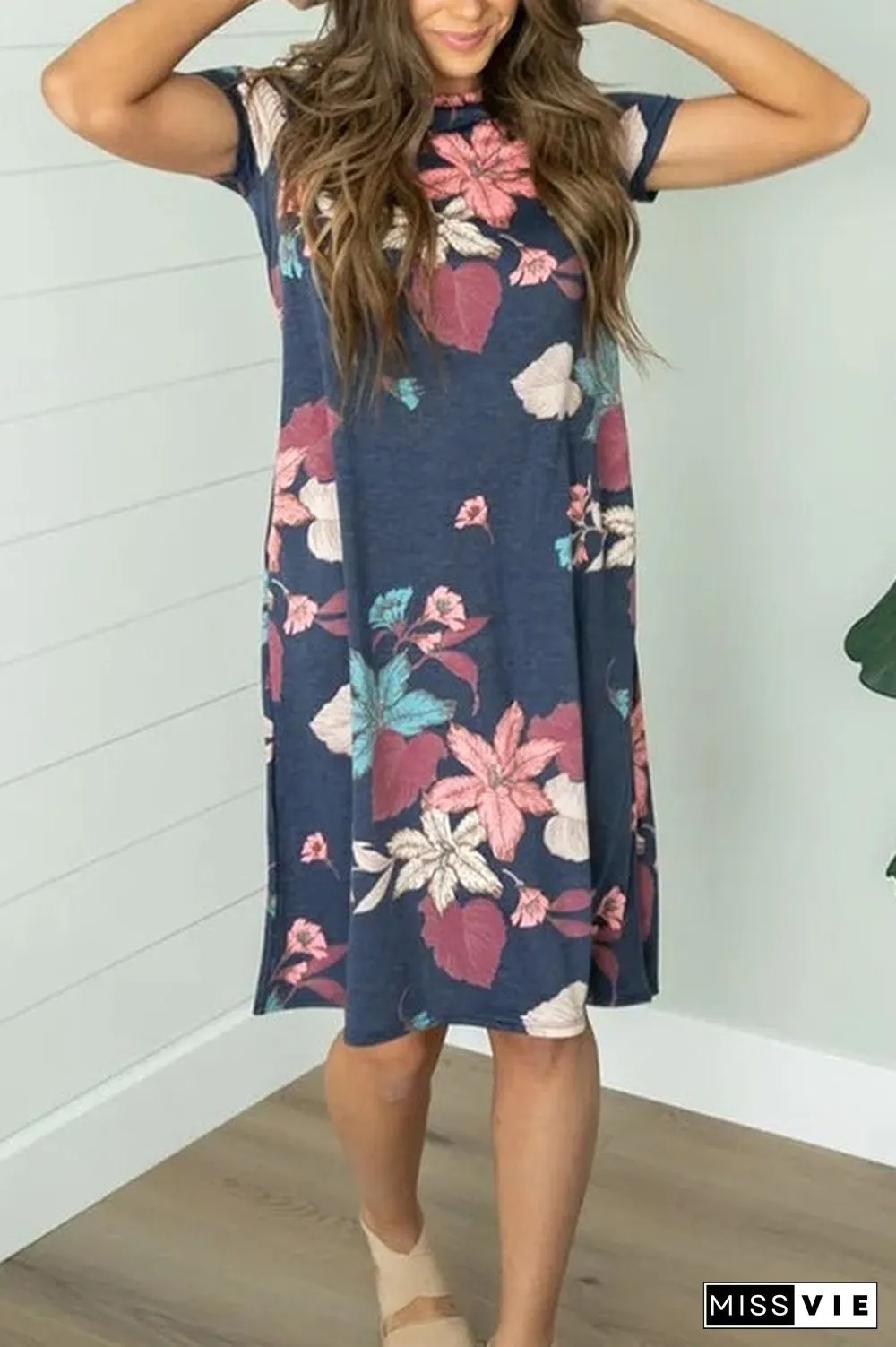 Floral O Neck Pockets Midi Dress