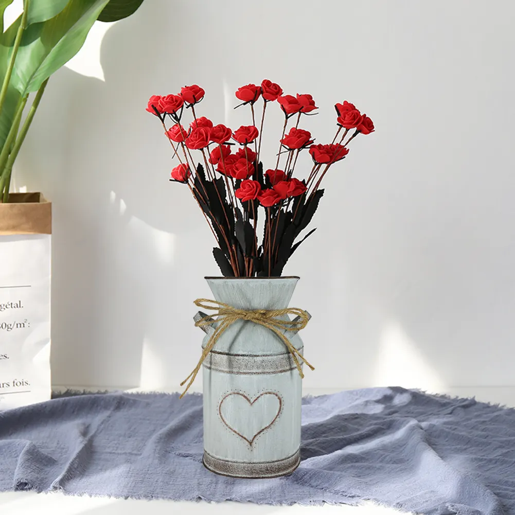 Vintage Metal Flower Vase Artificial Garden Style Flower Can Holder (Heart)