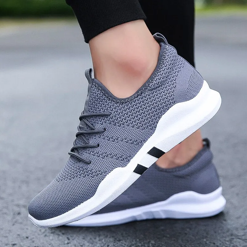 Light Weight Casual Shoes For Men 2020 Spring Autumn Black Comfortable Anti Slip Soft Male Shoes Outdoor Sneakers Men Size 36-47