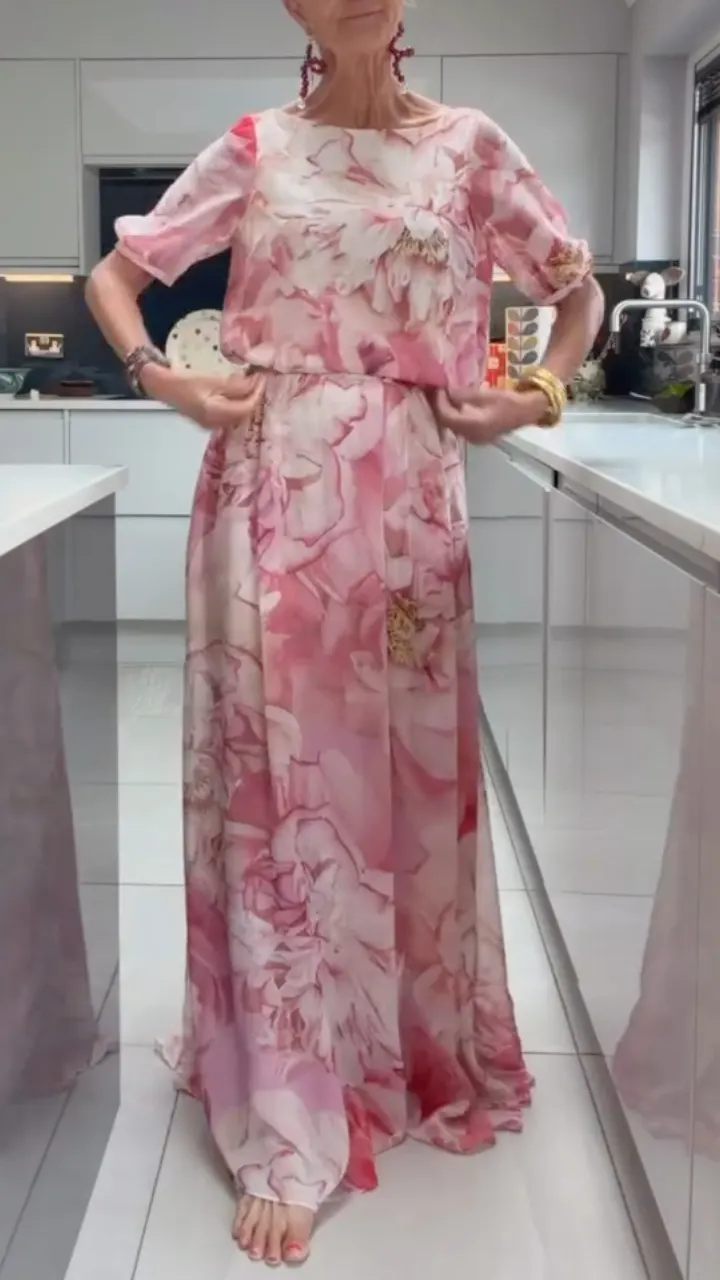 Women's Round Neck Floral Elegant Suit