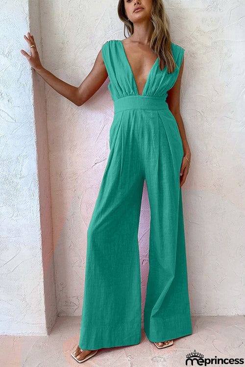 Deep V-neck Sleeveless Jumpsuit