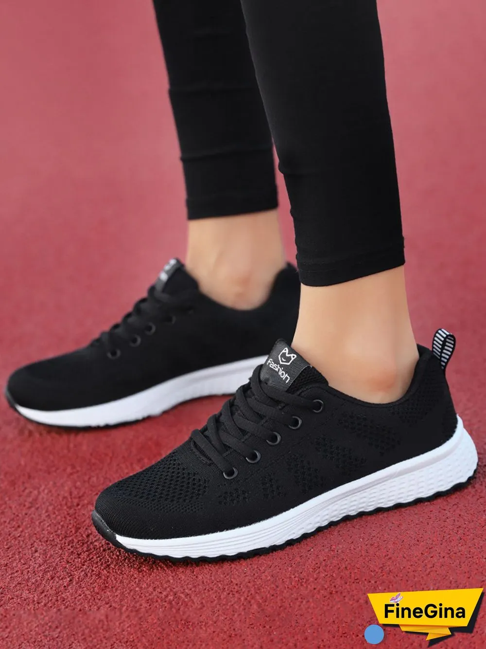 Contrasting Solid Color Breathable Mesh Casual Sneakers