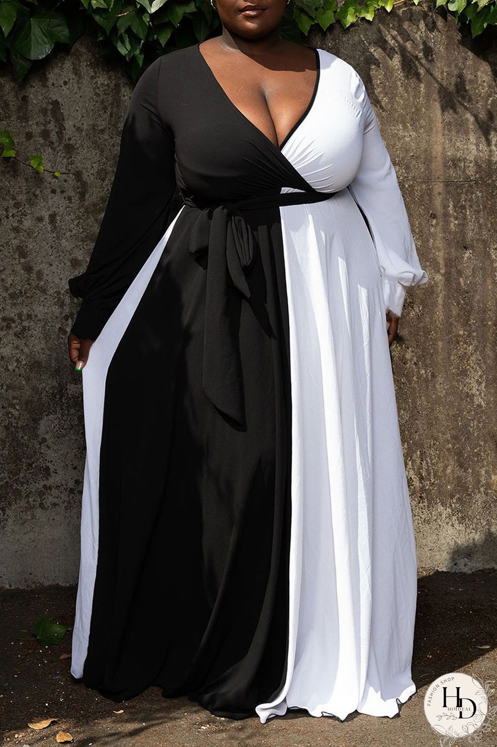 Black And White Casual Solid Bandage Patchwork V Neck Straight Plus Size Dresses