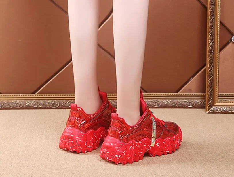 Fashion Women Shoes Dad Chunky Sneakers Women Luxury Comfortable Glossy Thick Sole Ladies Platform Wave Bottom Trainers Female