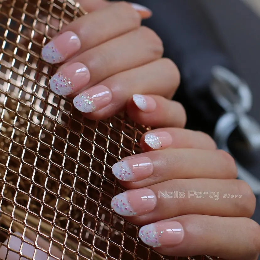 Pink nude oval fake nails french glitter false nails AB Diamond flash Cute girl Medium lovely-Nail Inspo