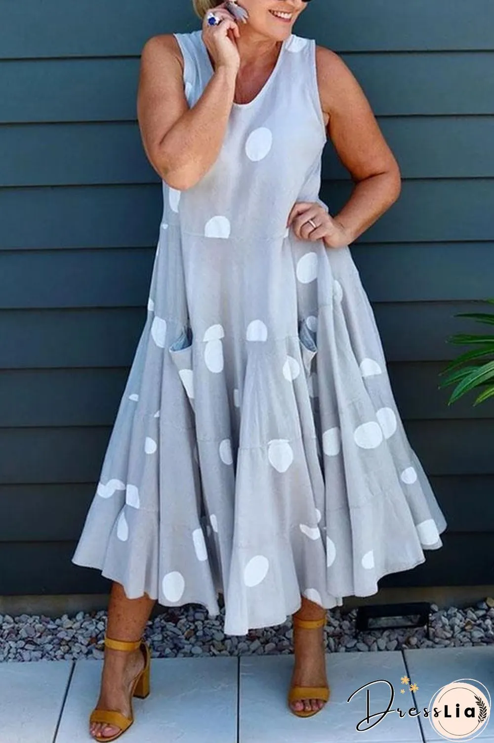 Polka Dots Print Sleeveless Paneled Casual Frill Maxi Dress