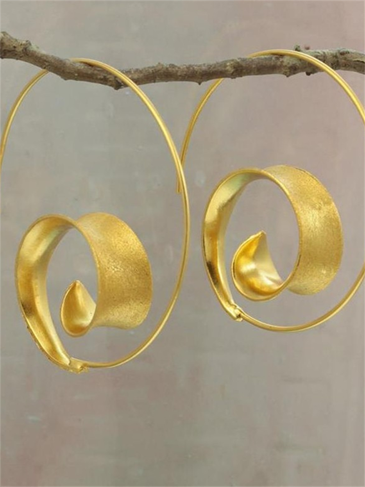 Leaves Inspired Spiral Earrings elevenforest