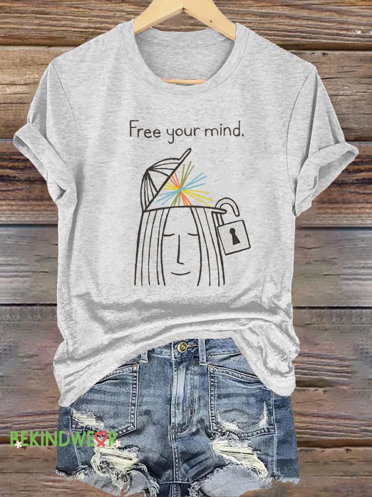 Free Your Mind Line Villain Print Casual Round Neck Short Sleeve T-Shirt White / S