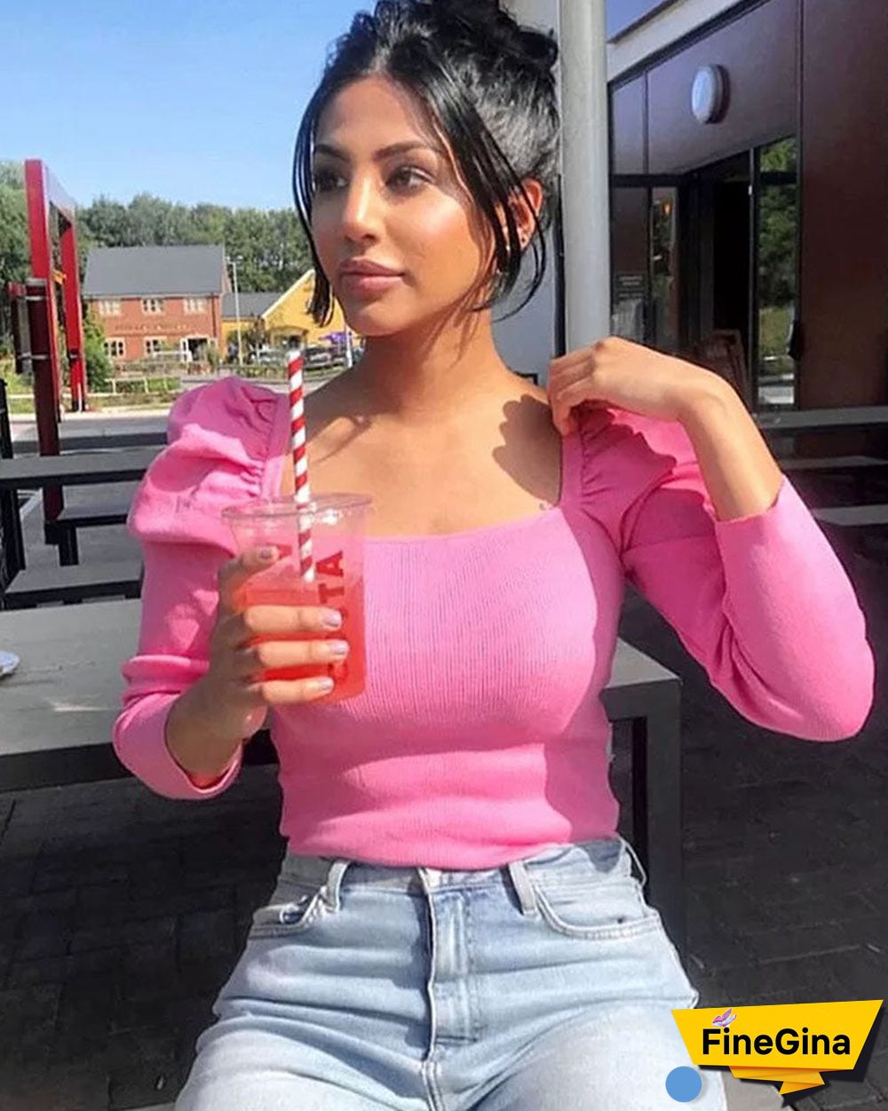 Fashionable top