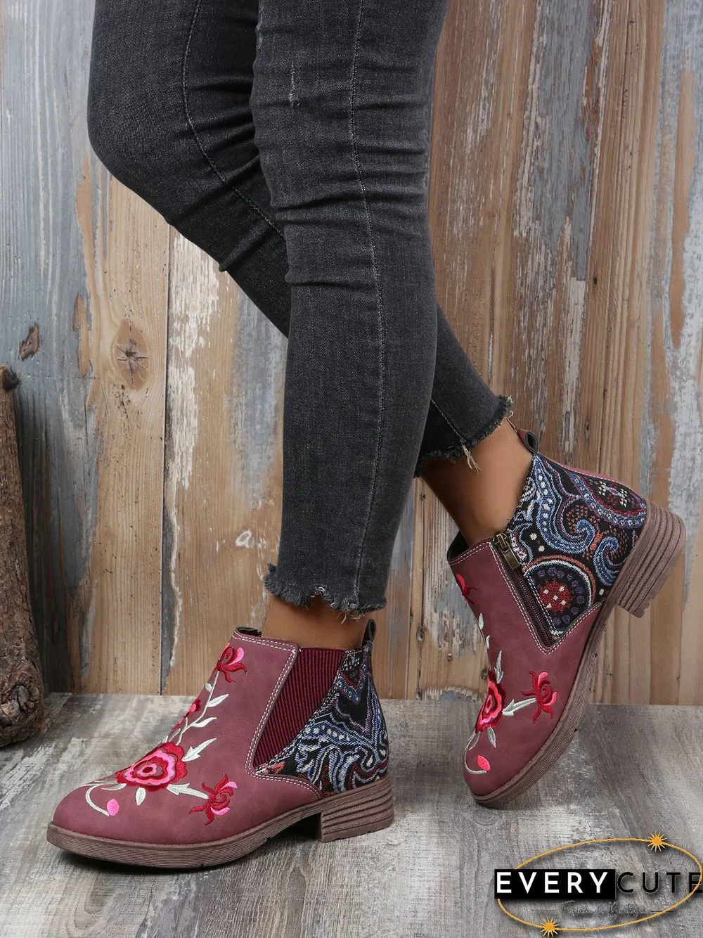 Retro Ethnic Stitching Flower Embroidery Zipper Ankle Boots