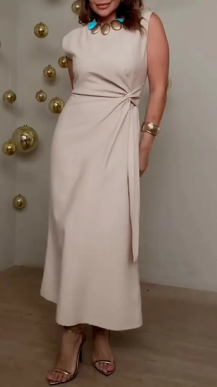 Women's Round Neck Fitted Waist Elegant Dress