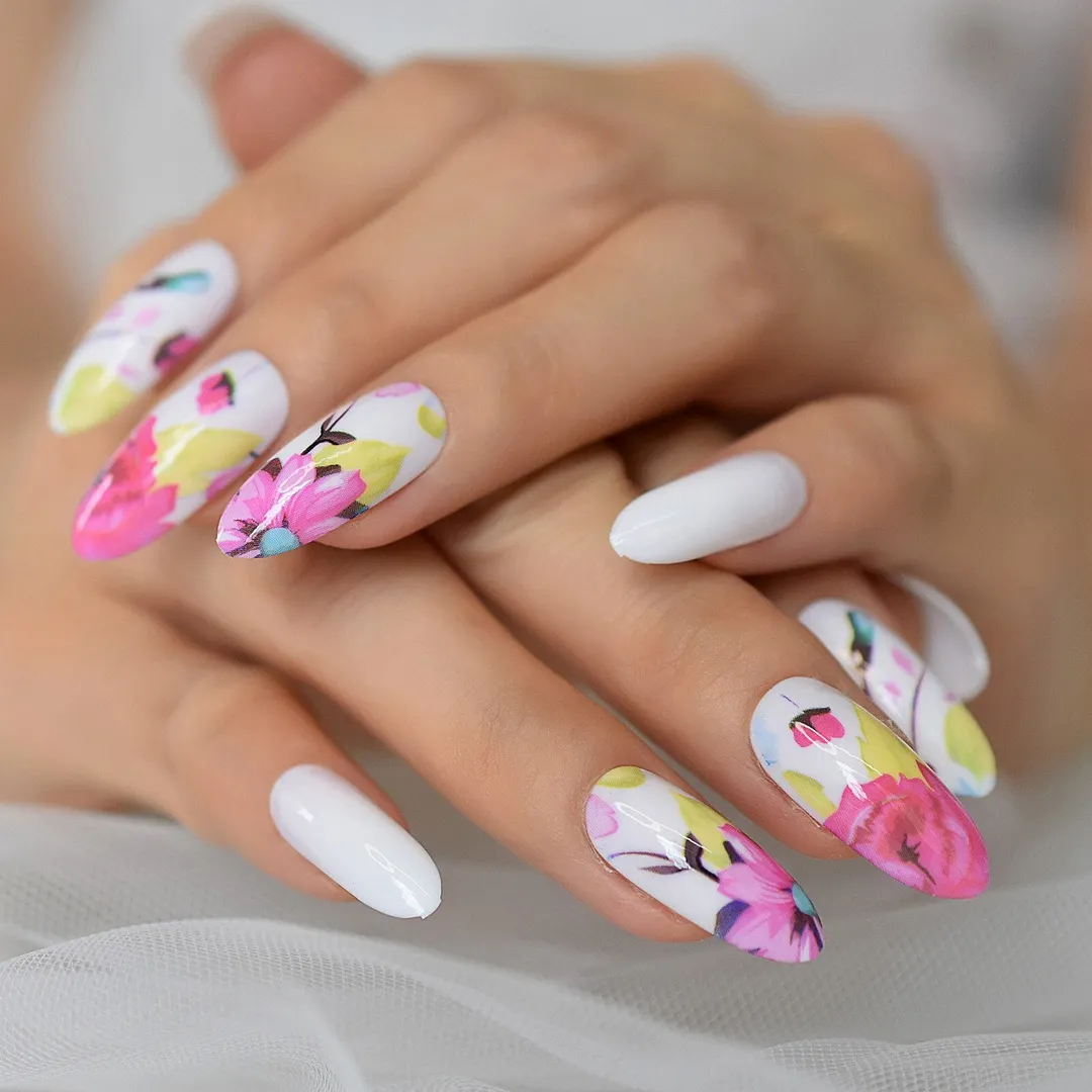 Long Almond White Flower Pattern Mixed Gel Tips Decoration Nails False Hand Dummy Stick On Nails Full Cover Nails-Nail Inspo