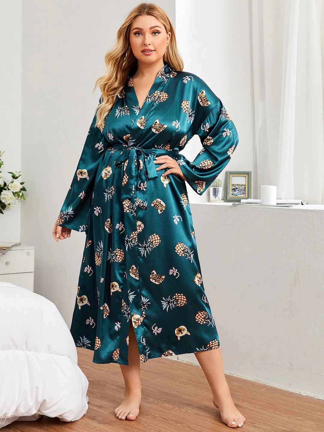 Sdrawing Sdrawing Lady Nightglove Color Lacette Simulation Silk Printing Fat Home Clothes Long-Sleeved Bathrobe Woman