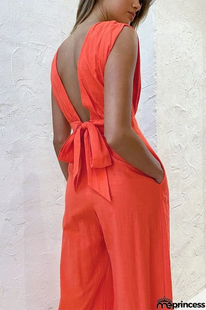 Deep V-neck Sleeveless Jumpsuit