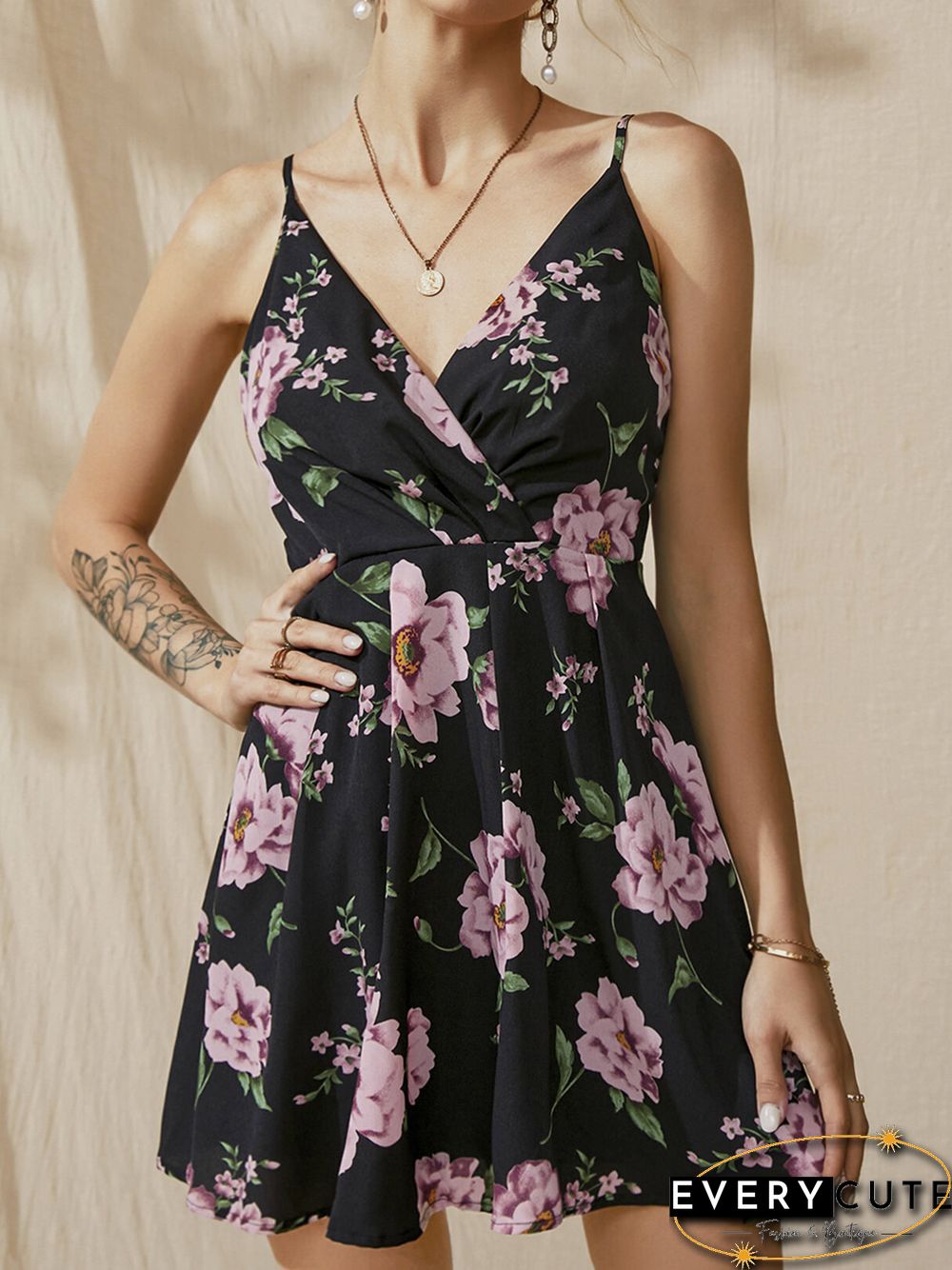 Spaghetti Strap Random Floral Print V-neck Sleeveless Dress